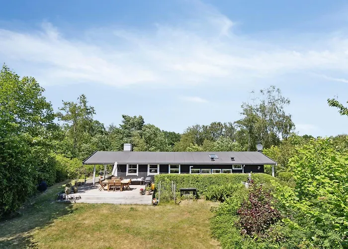 Сasa de vacaciones Peaceful Sea View In